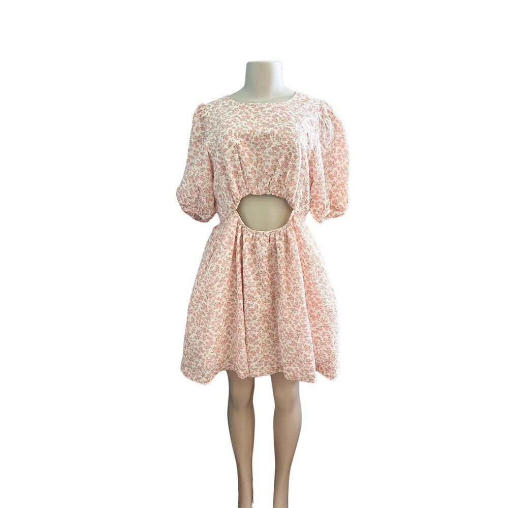 Moodie Pink Floral Keyhole Cutout Midriff Short sleeve Seersucker Dress Large